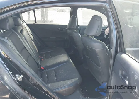 2016 Honda Accord Sport z USA, uszkodzony, nr VIN 1HGCR2F52GA113147